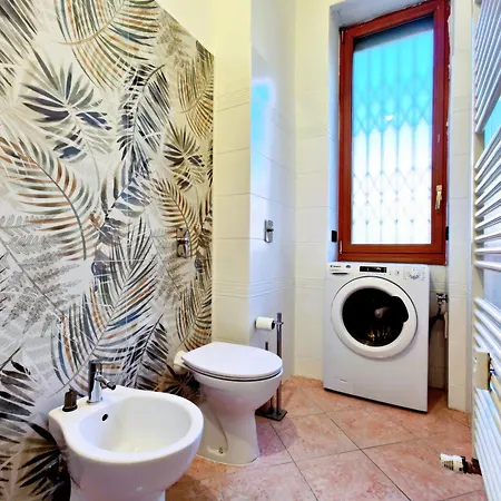 Luxury In Piazza 5 Giornate Apartman